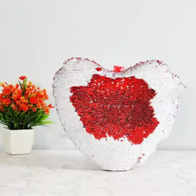 magic-heart-cushion